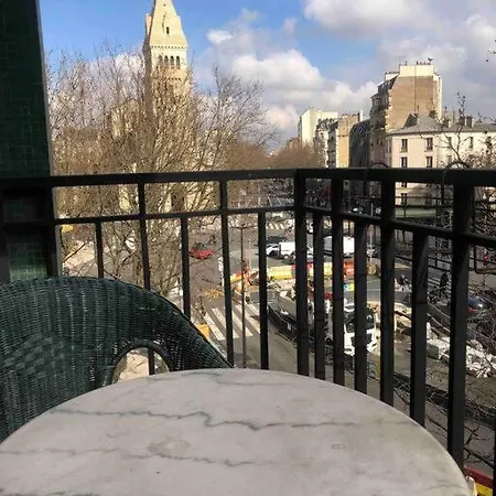 Grand Proche Métro